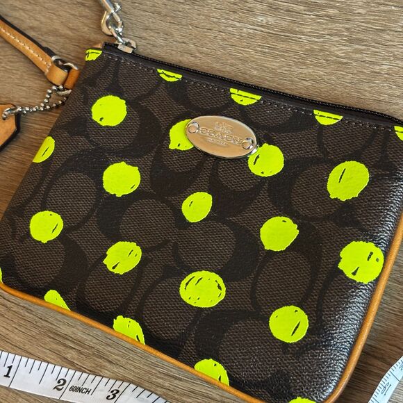 Coach Green Neon Polka Dot Signature Canvas Wristlet Style Number F52581 - Picture 16 of 16